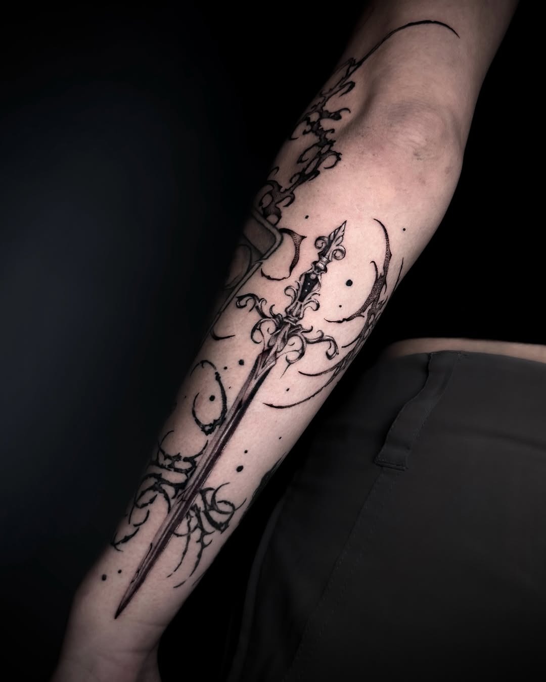 Ethereal Neo-Tribal Sword Detail