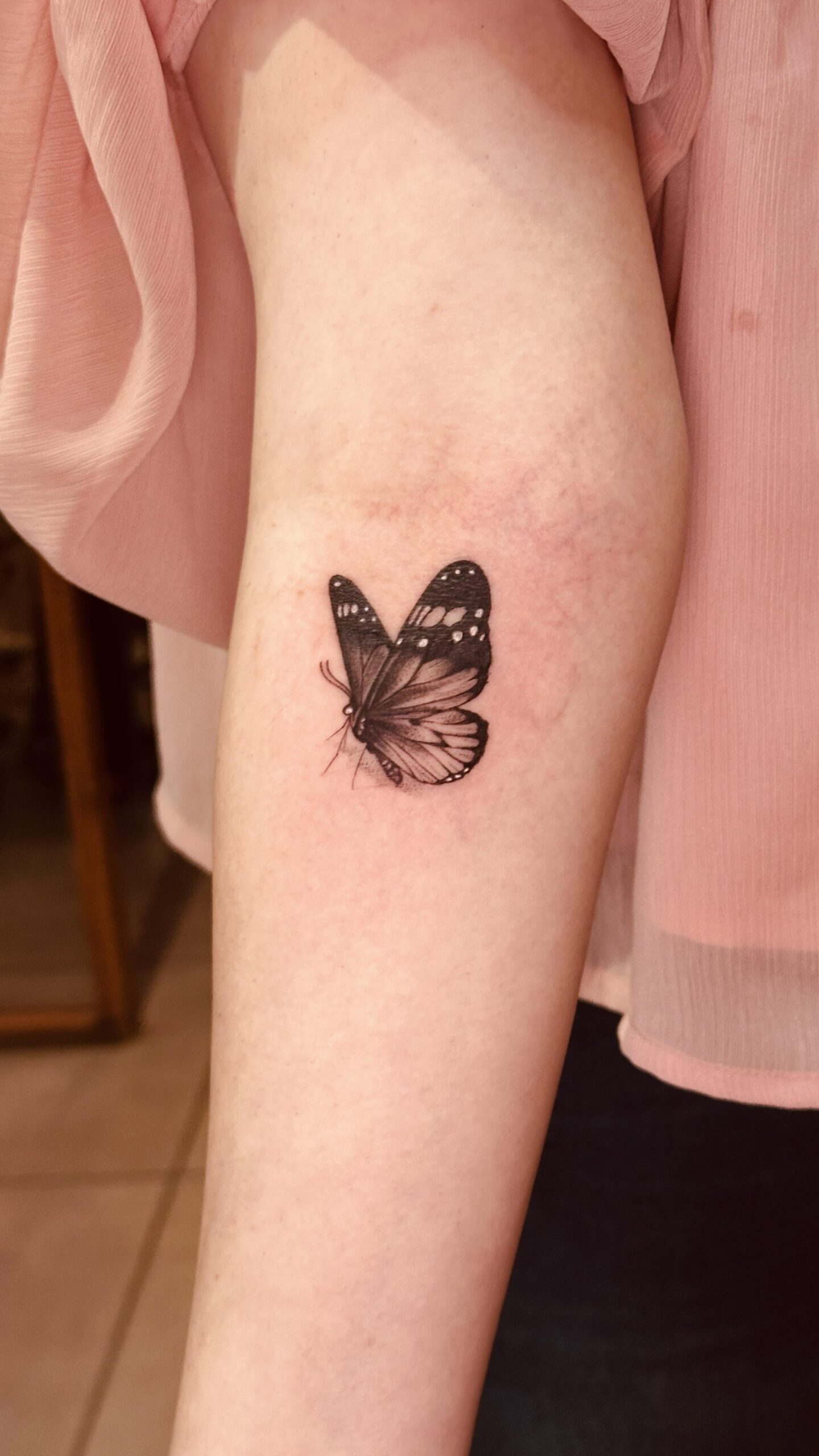 Dainty Fine-Line Butterfly Tattoo Inspo