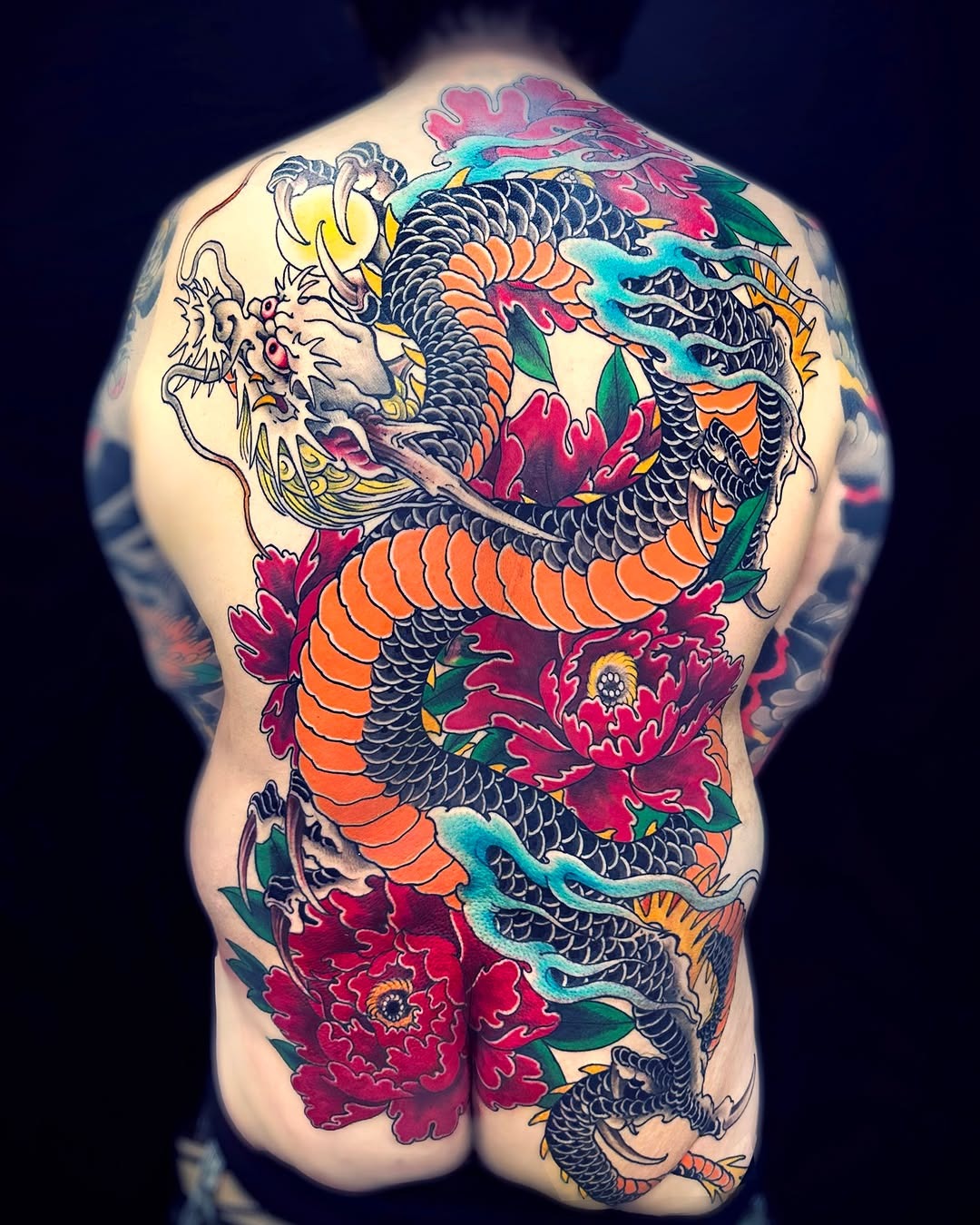 Vibrant Full-Back Dragon Masterpiece