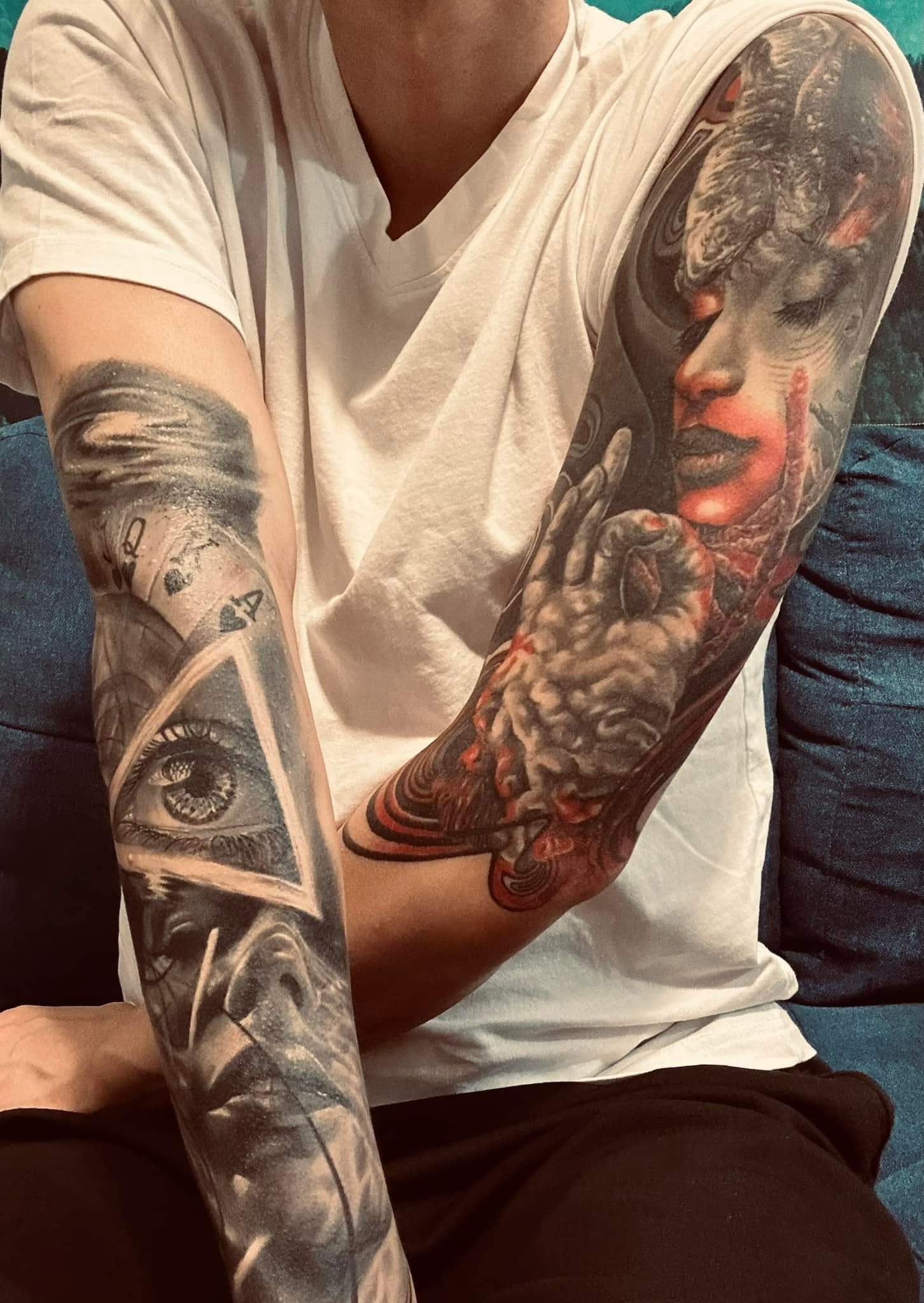 Artistic Mystical Full Sleeve Design