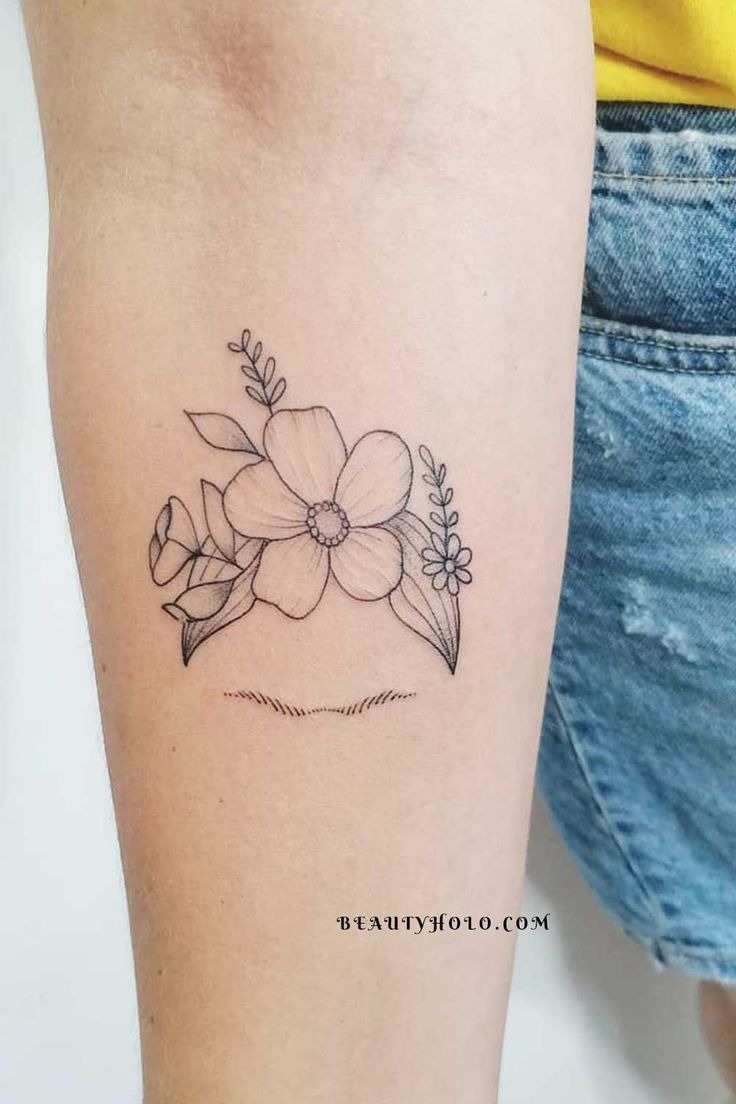 Delicate Floral Line Art Ink