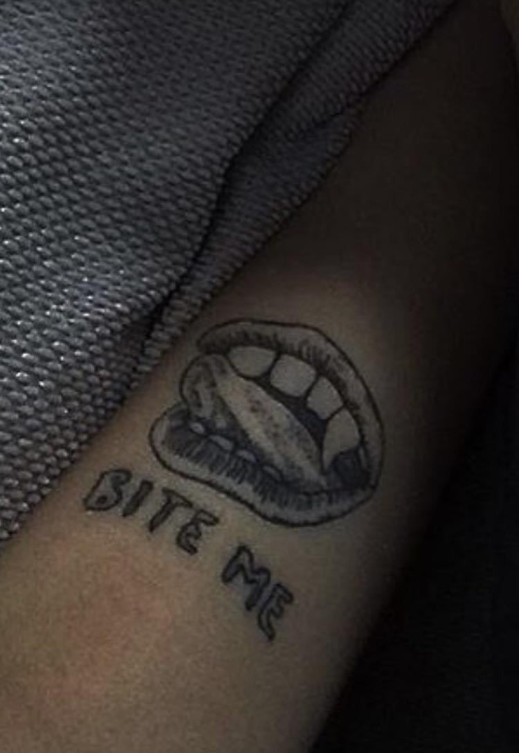 Detailed Teeth and 'Bite Me' Script Tattoo