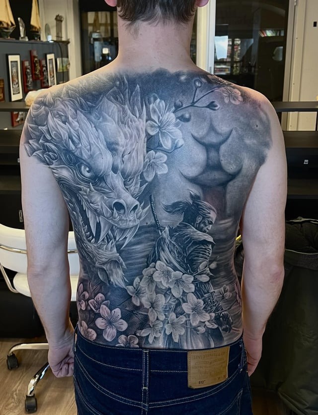 Intricate Japanese-Style Dragon Back Piece