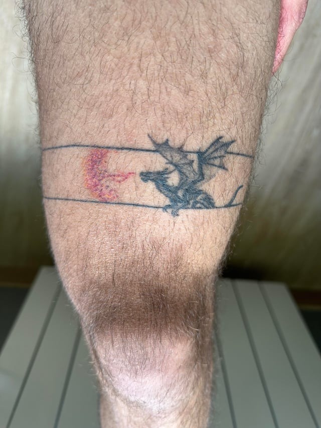 Creative Dragon Thigh Band Detail