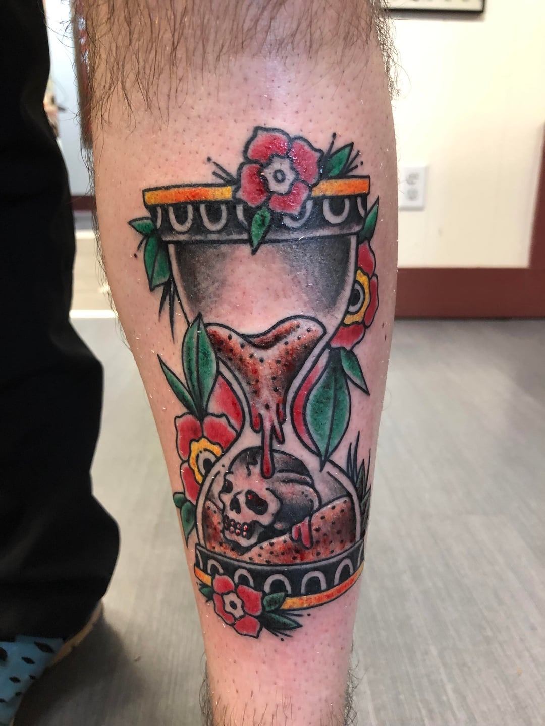 Vibrant Traditional Hourglass Tattoo