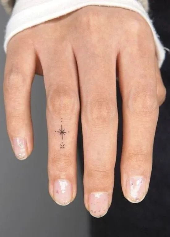 Delicate North Star Finger Ink