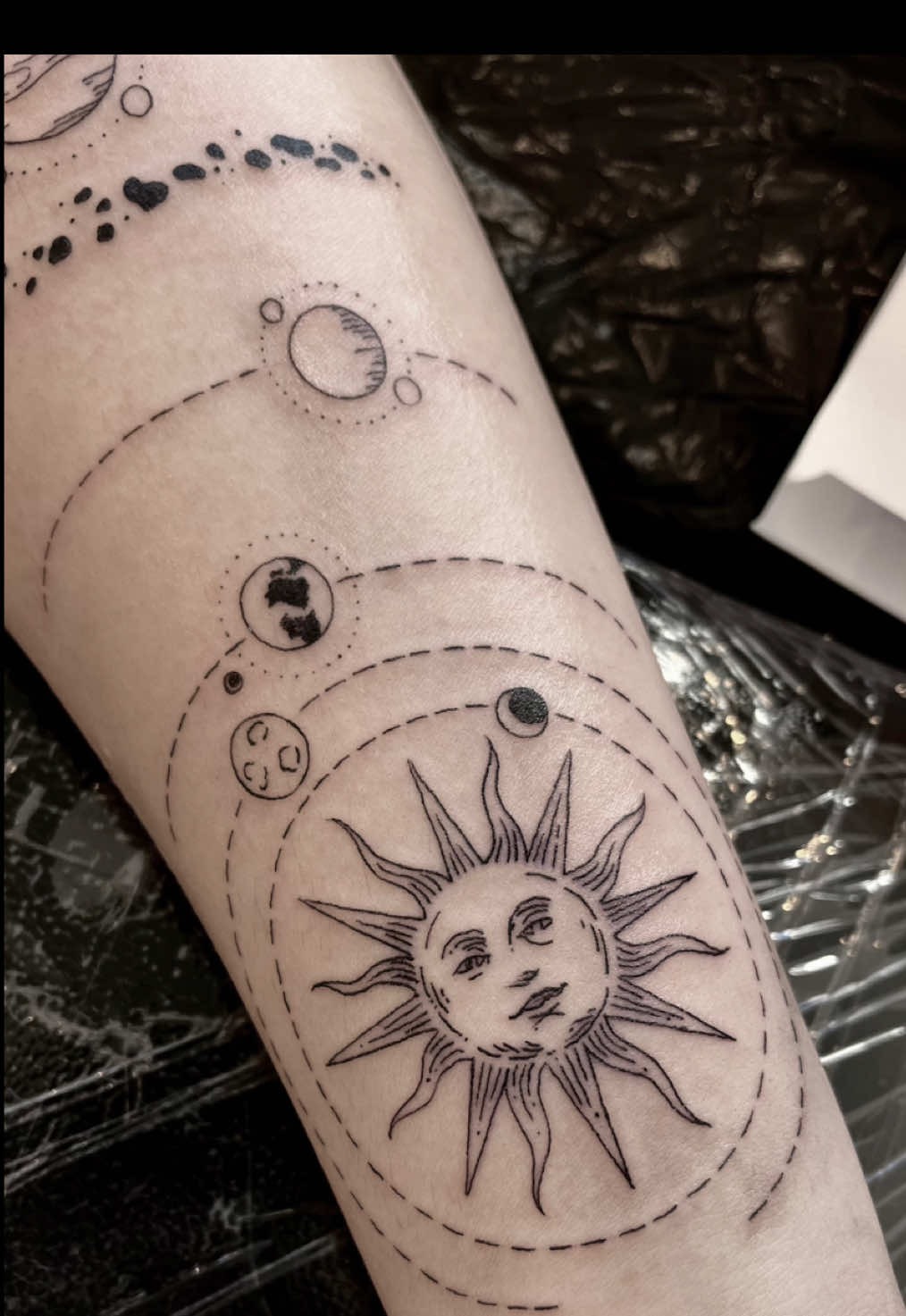 Detailed Orbital Solar System Ink
