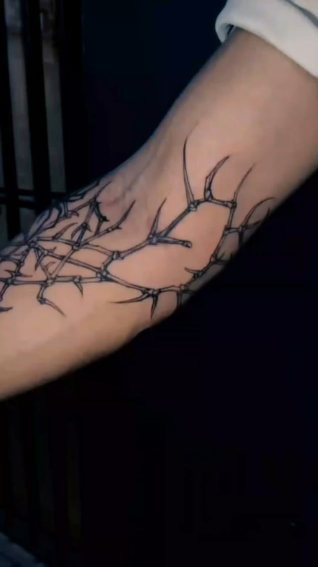 Intricate Thorny Wrap Tattoo