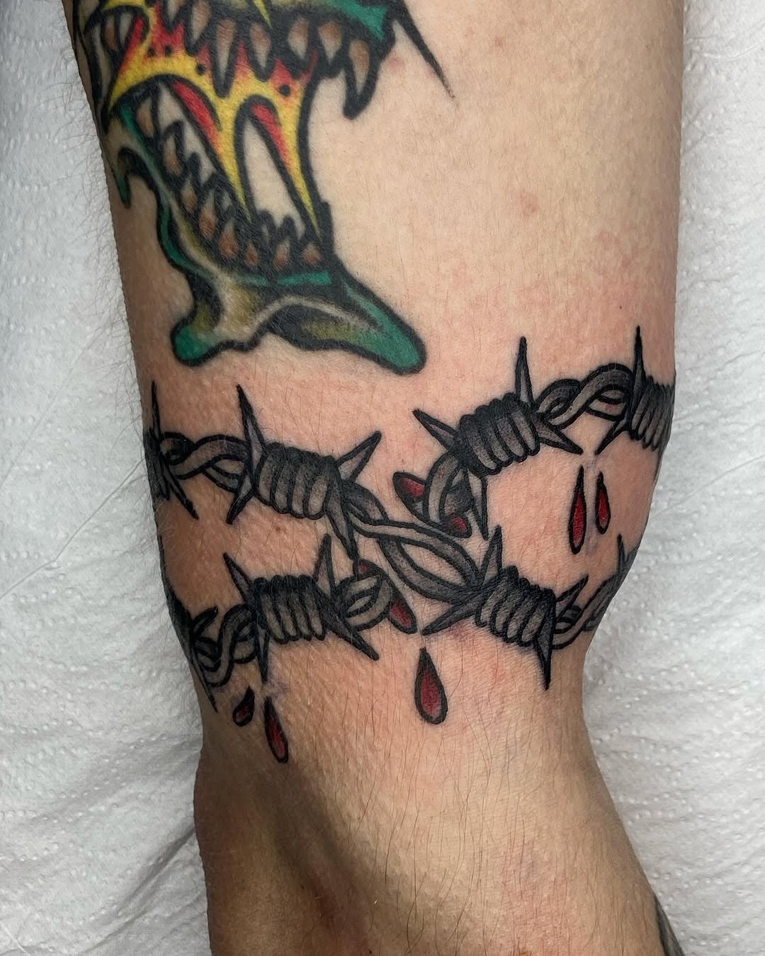Classic Old School Barbed Wire Tattoo