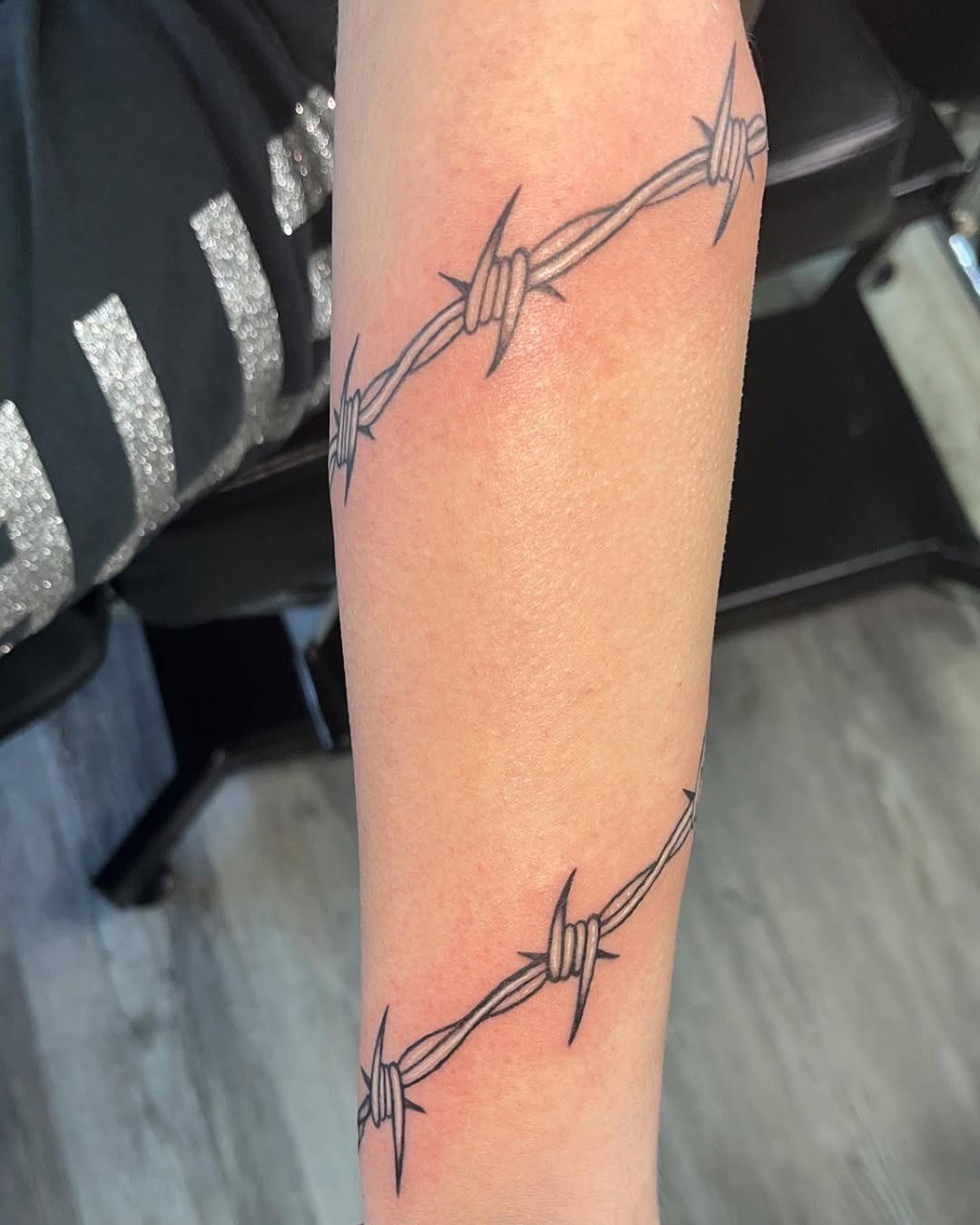 Minimalist Barbed Wire Arm Band