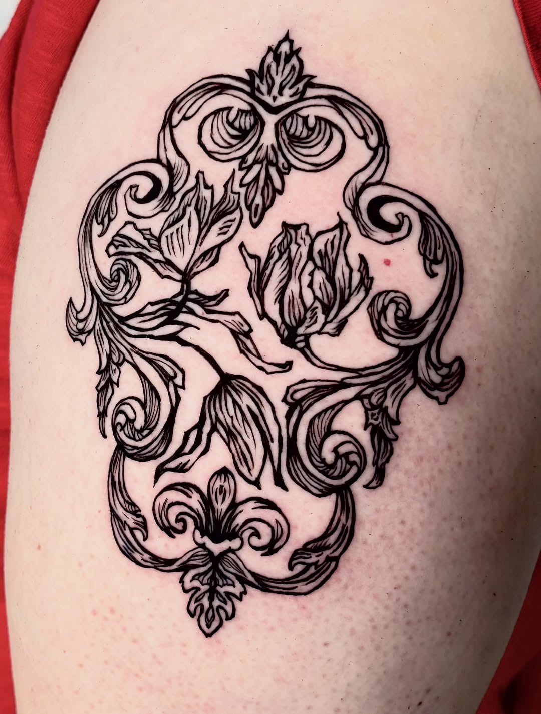 Elegant Ornamental Baroque Design