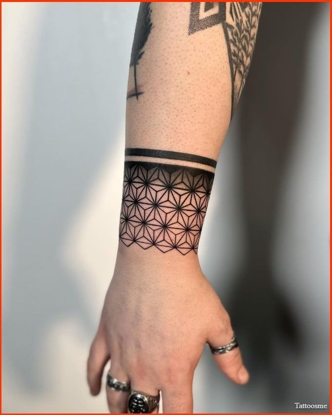 Classic Geometric Wrist Band Design