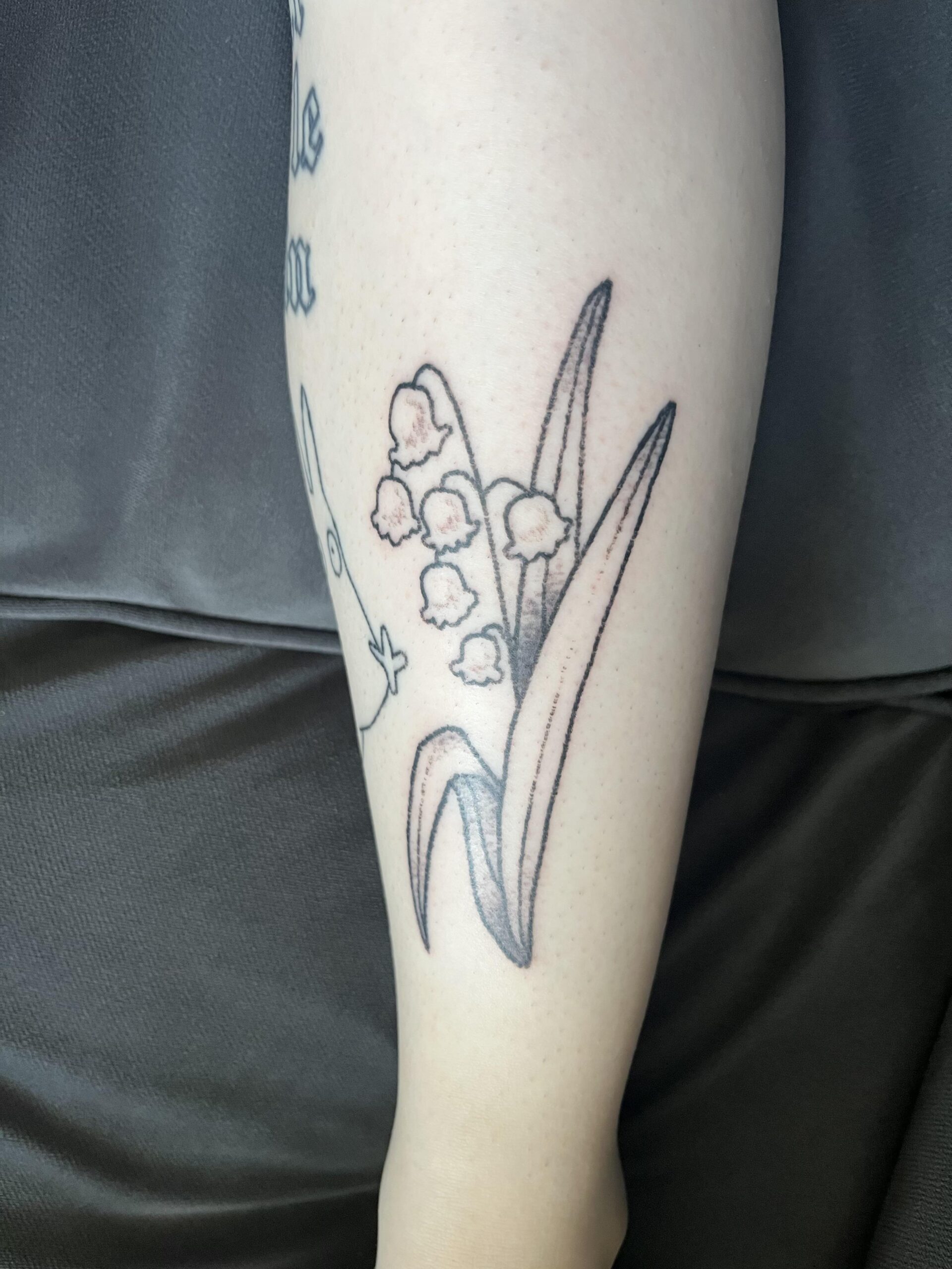 Classic Contour Lily of the Valley Tattoo